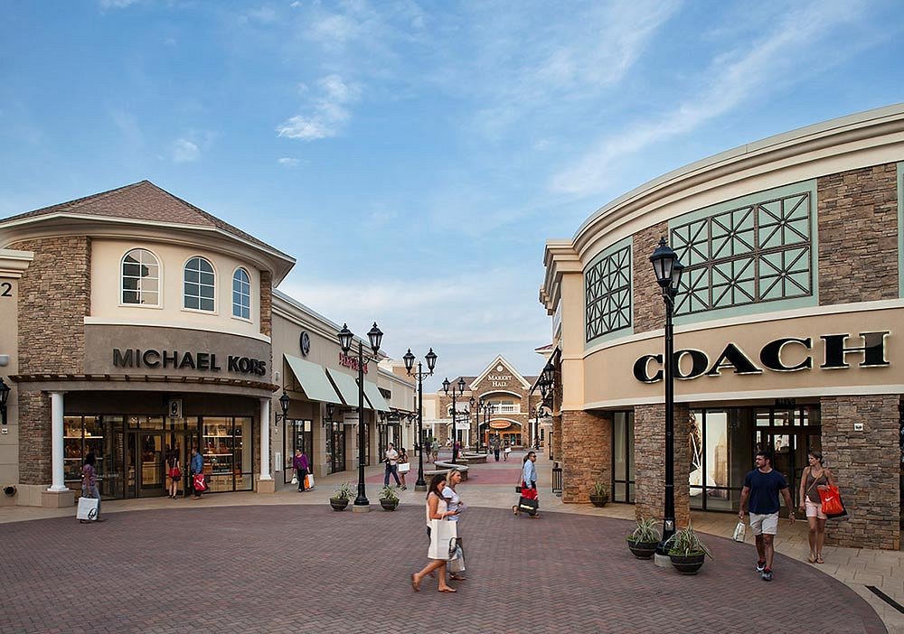 Storefronts at Charlotte Premium Outlets